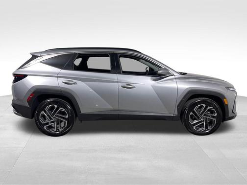 Shimmering Silver 2026 Hyundai TUCSON Hybrid Limited