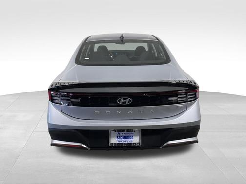 Aero Silver 2026 Hyundai SONATA Hybrid Base