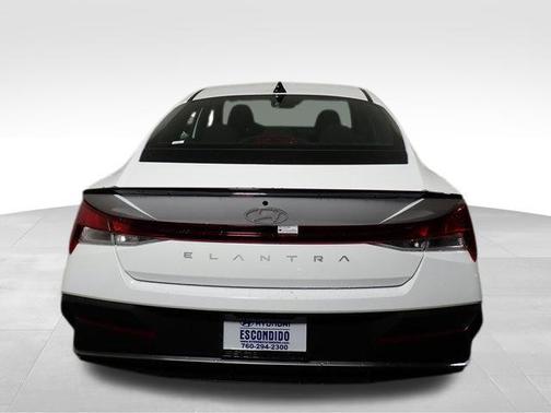 2025 Hyundai ELANTRA Sport