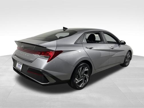 2025 Hyundai ELANTRA HEV SEL Sport