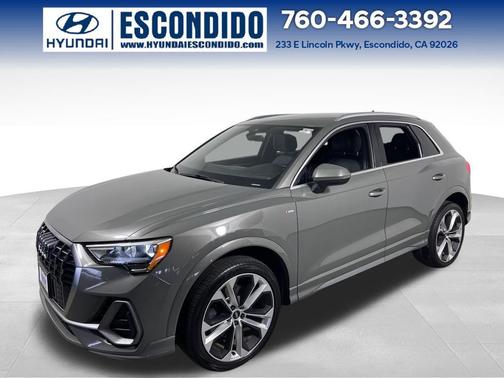 2021 Audi Q3 45 S line Premium