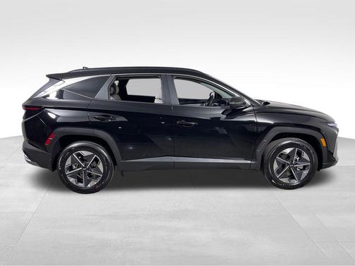 Ash Black 2026 Hyundai TUCSON Hybrid SEL Convenience