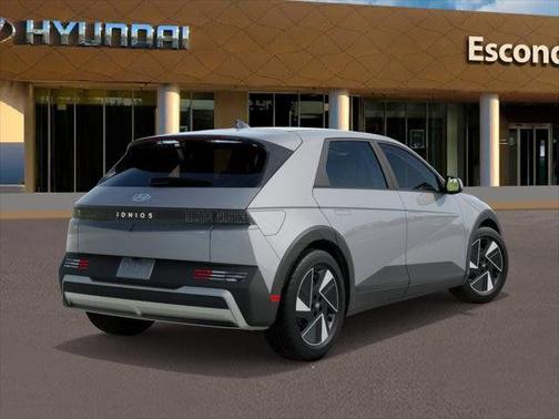 2025 Hyundai IONIQ 5 SE