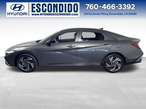 2025 Hyundai ELANTRA HEV SEL Sport