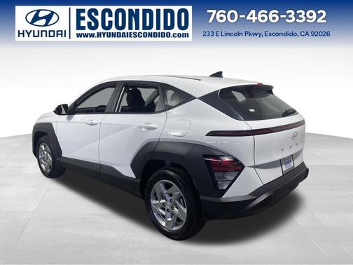 2026 Hyundai KONA SE