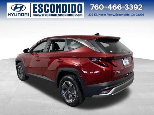 2026 Hyundai TUCSON Hybrid Blue SE