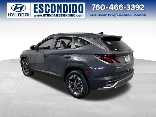 2026 Hyundai TUCSON Hybrid SEL