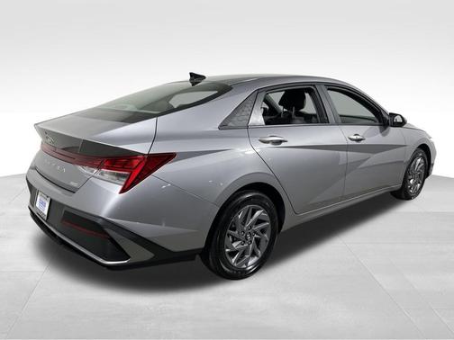 2026 Hyundai ELANTRA HEV Blue