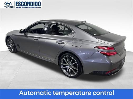 2022 Genesis G70 2.0T AWD