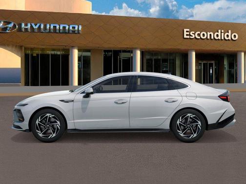 2026 Hyundai SONATA SEL