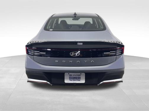 2025 Hyundai SONATA SE