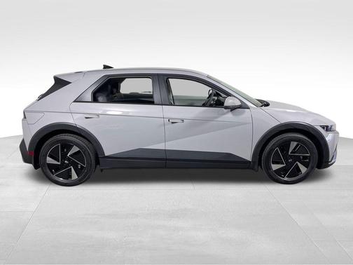 Cyber Gray 2026 Hyundai IONIQ 5 SEL