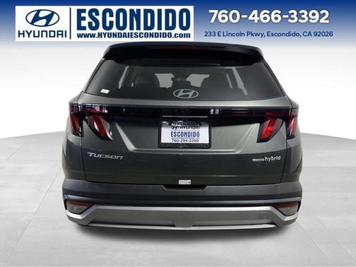 2026 Hyundai TUCSON Hybrid SEL
