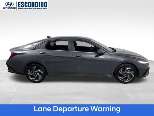 2025 Hyundai ELANTRA SEL
