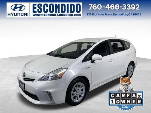 2014 Toyota Prius v Two