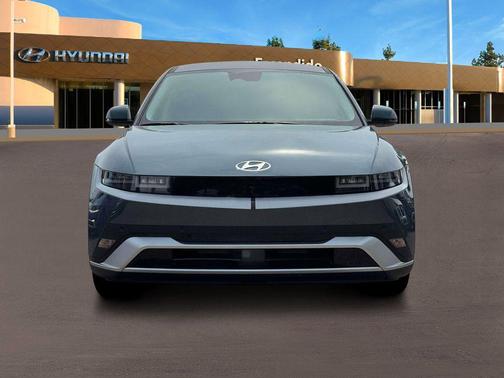 2025 Hyundai IONIQ 5 SE