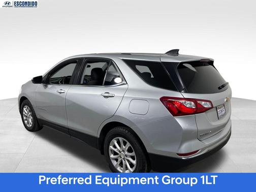 Silver Ice Metallic 2018 Chevrolet Equinox LT