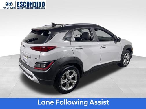 2023 Hyundai KONA SEL