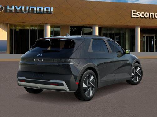 2025 Hyundai IONIQ 5 SEL