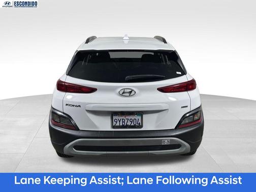 Lunar White 2022 Hyundai KONA SEL