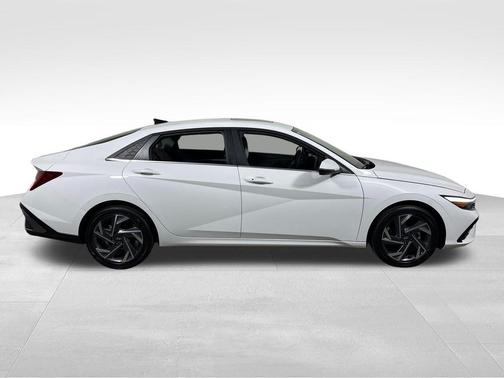 Serenity White 2026 Hyundai ELANTRA Limited