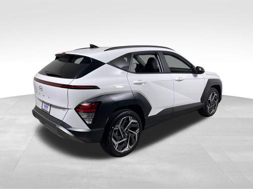 Atlas White 2026 Hyundai KONA SEL Premium