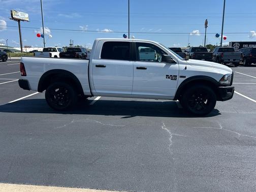 2021 RAM 1500 Classic Warlock Crew Cab 4x4 5'7' Box