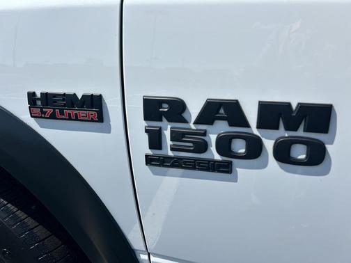 2021 RAM 1500 Classic Warlock Crew Cab 4x4 5'7' Box