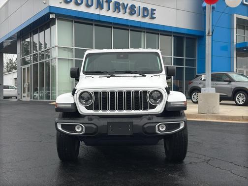 2025 Jeep Wrangler 4-Door Sahara 4x4