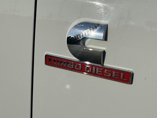 2023 RAM 2500 Tradesman Crew Cab 4x4 6'4' Box