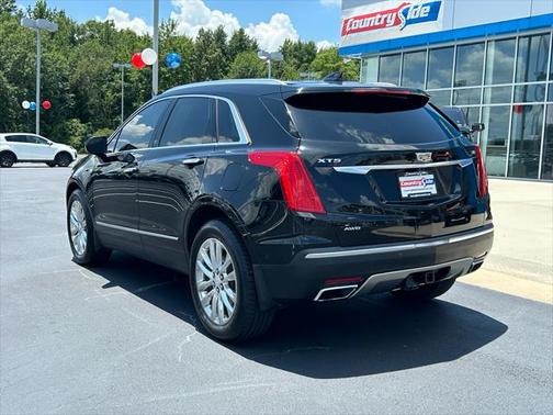 2017 Cadillac XT5 Platinum