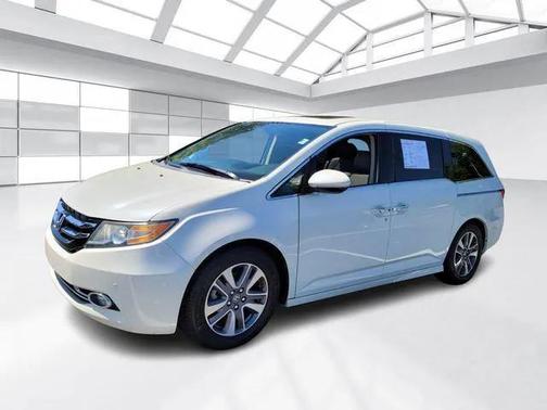 2016 Honda Odyssey Touring Elite