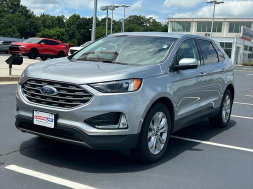 2023 Ford Edge Titanium