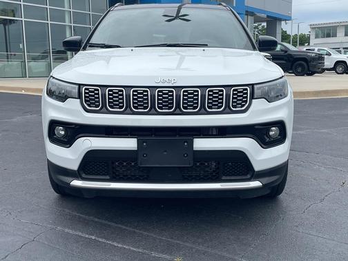 Bright White Clearcoat 2025 Jeep Compass Limited