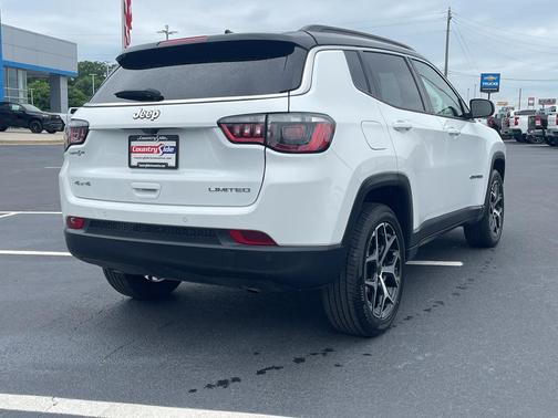 Bright White Clearcoat 2025 Jeep Compass Limited