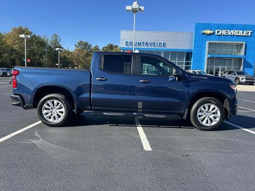 2022 Chevrolet Silverado 1500 Custom