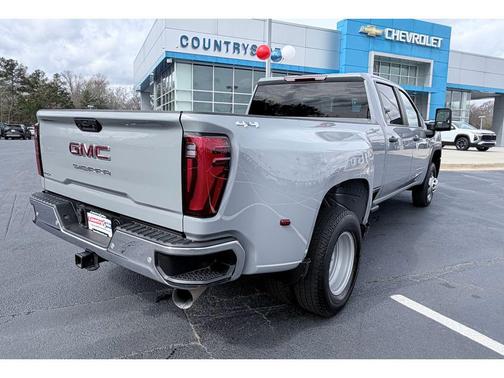 2025 GMC Sierra 3500 Base