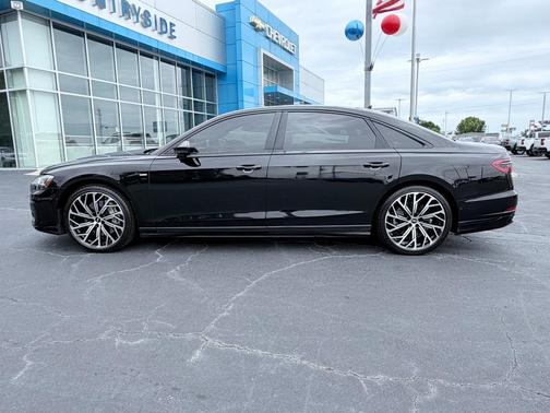 Mythos Black Metallic 2022 Audi A8 L 55 TFSI quattro Tiptronic