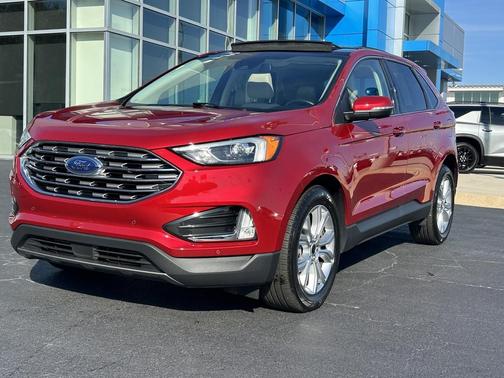 2024 Ford Edge Titanium