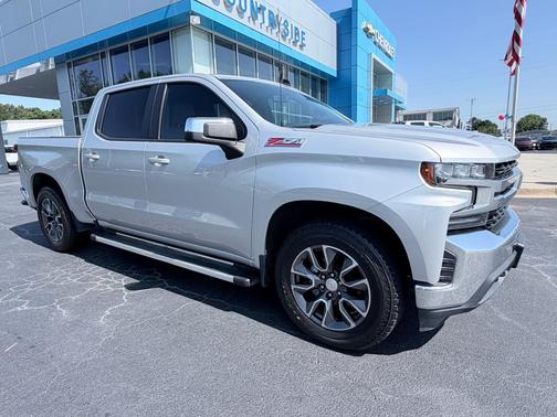 Silver Ice Metallic 2021 Chevrolet Silverado 1500 LT