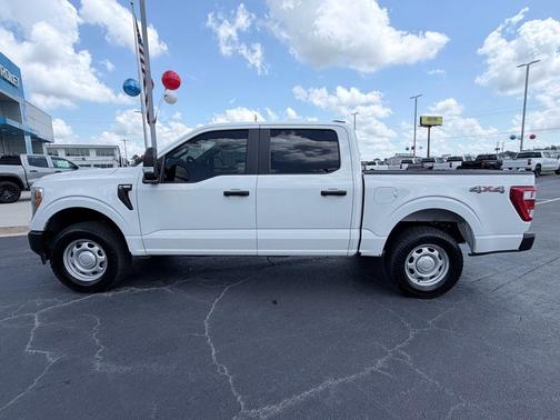 Oxford White 2022 Ford F-150 XL
