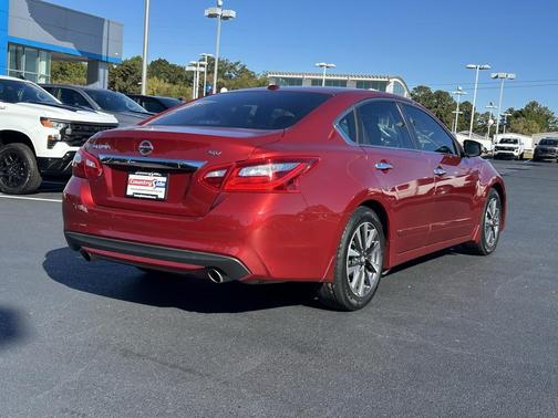 2017 Nissan Altima 2.5 SV