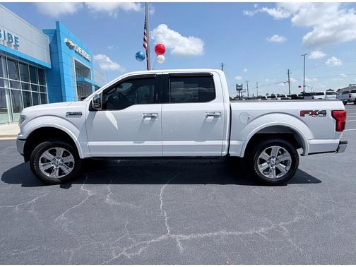 White Platinum Metallic Tri-Coat 2018 Ford F-150 Lariat