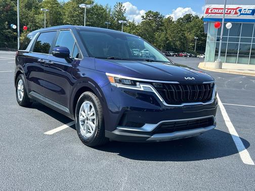 2024 Kia Carnival LX