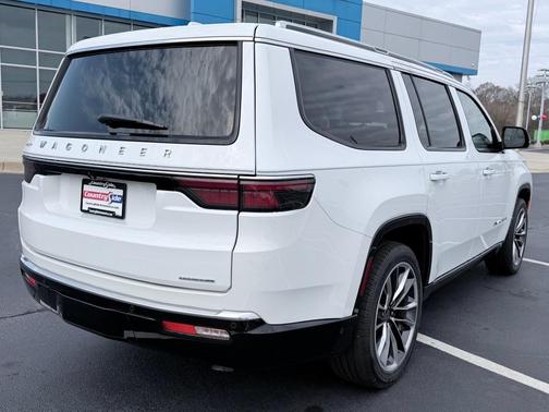 2023 Jeep Wagoneer Series III 4x2