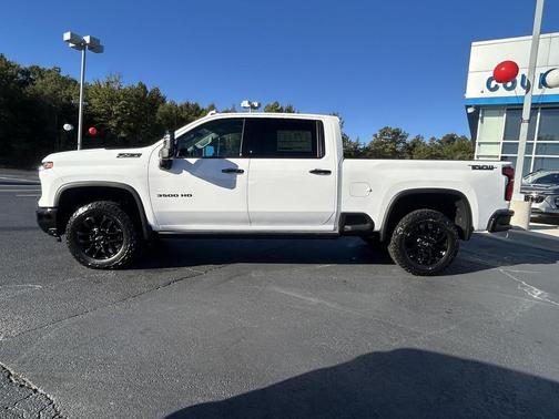 2026 Chevrolet Silverado 3500 LTZ