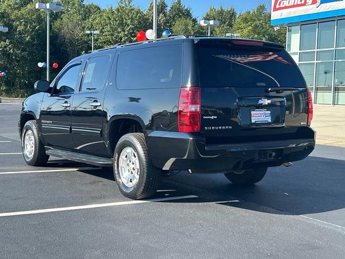 2011 Chevrolet Suburban 1500 LT
