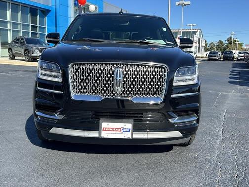 2019 Lincoln Navigator Select