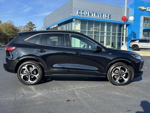 2023 Ford Escape ST-Line Select