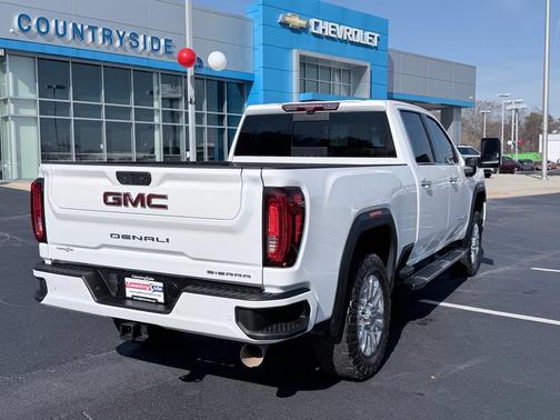 2023 GMC Sierra 2500 Denali